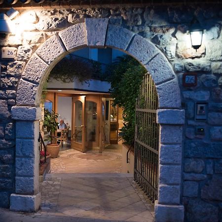 Hotel Venezia Malcesine Kültér fotó