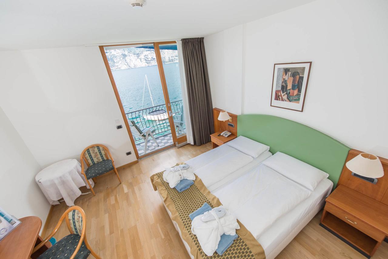 Hotel Venezia Malcesine Kültér fotó